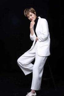 网红暴走晓晓,网络红人的崛起与影响力